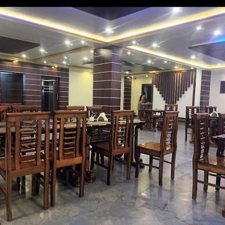 Prince Palace Jhargram 外观 照片