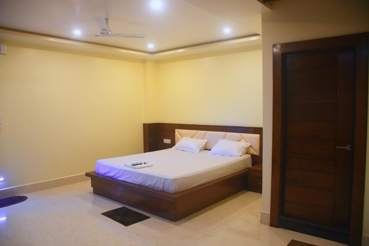 Prince Palace Jhargram 外观 照片